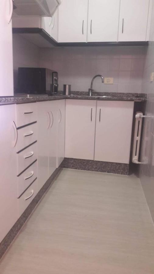 Apartamento Con Terraza En El Casco Historico Оуренсе Екстериор снимка