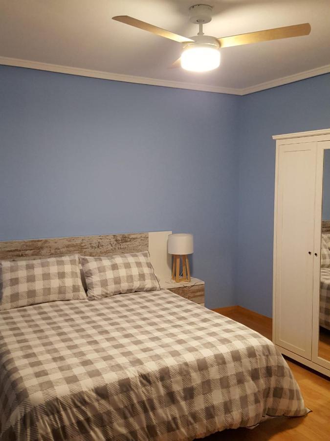 Apartamento Con Terraza En El Casco Historico Оуренсе Екстериор снимка